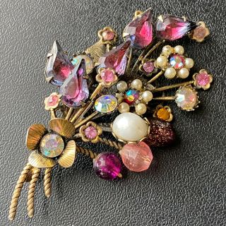 Vintage Amethyst Pink Givre Glass Pear Rhinestone Flower Brooch Pin 159