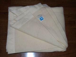 Vintage Ayers Pure Virgin Wool Blanket Thick Solid White 88 X 74 Inch.