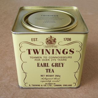 Vintage Twinings Earl Grey Tea Metal Tin Box Can 1982 Advertising London 250g