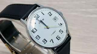 Beautifull Prim - Vintage Mechanical Wrist Watch