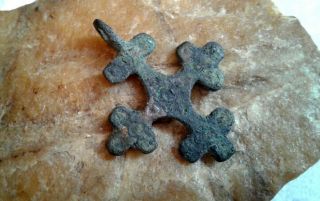 Antique Viking - Age C.  10 - 13th Century Bronze " Budded " Cross With Trinity Motif