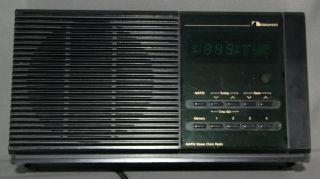 Nakamichi Tm - 1 Black Stereo Clock Radio Am Fm Alarm Vintage