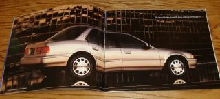 1993 Honda Accord Sedan & Wagon Deluxe Sales Brochure 93 DX LX SE 2