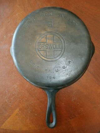 Vintage Antique Cast Iron Skillet Griswold No.  8 704v 10 1/2 " Diameter