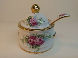 Vintage Hand Painted Sugar Bowl Lid Spoon Rose Pattern Gold Accent 3.  75 " H X3.  5 " W