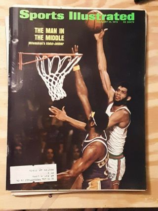 Vintage Sports Illustrated February 19,  1973 The Man In The Middle Abdul - Jabbar