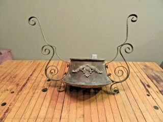 Antique Victorian Brass Hanging Oil Lamp Font Holder Lamp Part