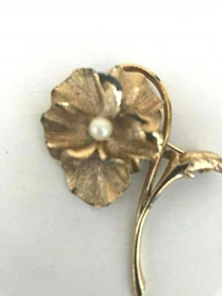 Vintage Brooch Signed Boucher And 8376p