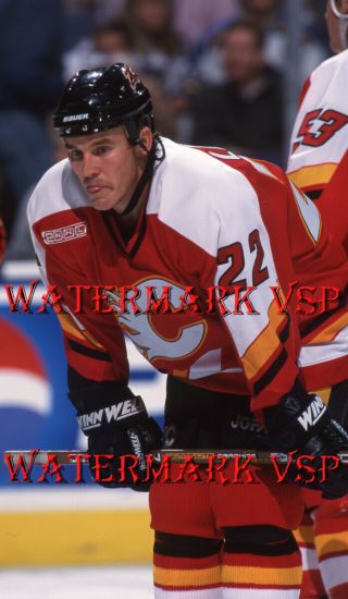 Bill Lindsay Calgary Flames 35mm Slide Negative Hockey Oct 19 1999 Vs St Louis