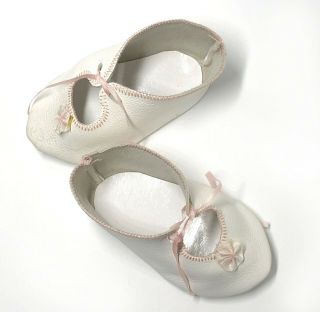 White Leather Doll Shoes Vintage French Or German Pink Rosettes Handmade 3 3/4