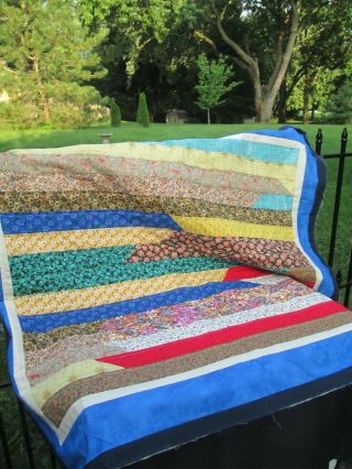 Vintage Handmade Patchwork Quilt Topper Throw 42 " Bedspread Centerpiece Square