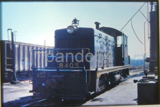 2 Rr Train Slide Cnj Central Rr Jersey Emd Sw - 1 8405 Elizabeth Nj 1974 D43