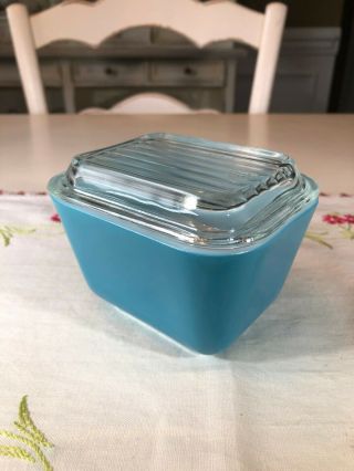Vintage Pyrex Primary Blue Refrigerator Dish With Lid,  501