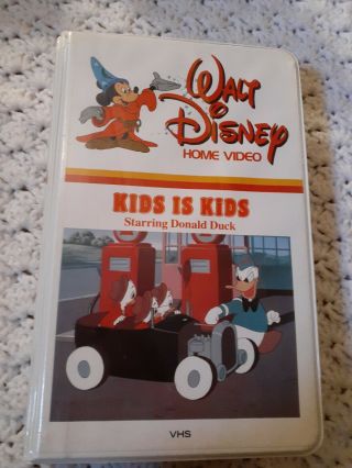 Donald Duck " Kids Is Kids " Vhs Tape Walt Disney Home Video Vintage Clamshell