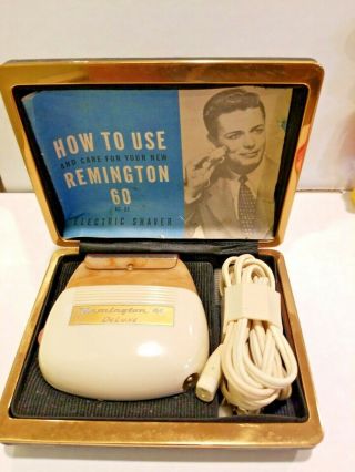 Vintage Remington 60 Deluxe Electric Razor Shaver In Hard Case