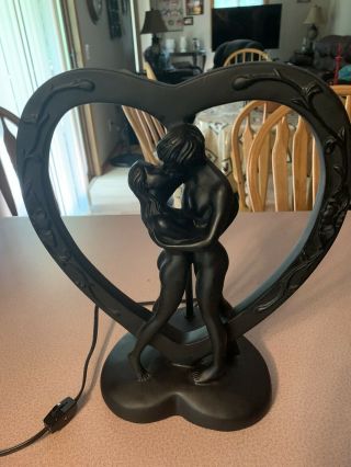 Vintage Art Deco Style Black 2 Lovers Nudes Kissing Hear Shape Table Lamp