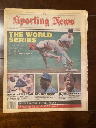 October 26,  1987 The Sporting News St.  Louis Cardinal Willie Mcgee World Series