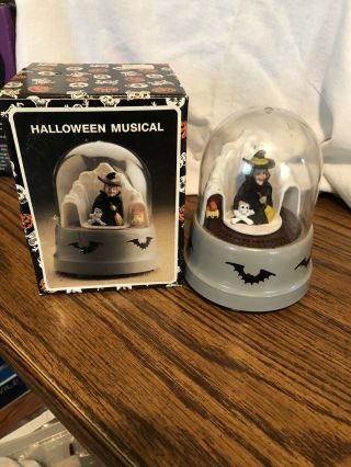 Vintage Halloween Witch Musical