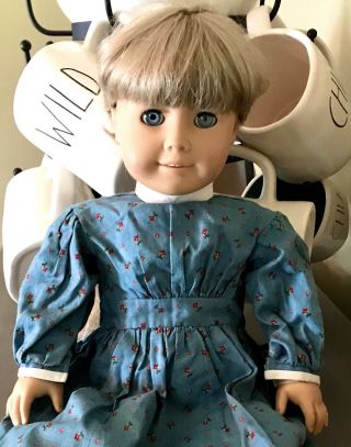 Pleasant Company Retired Kirsten American Girl Doll 18”