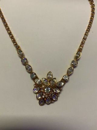 Stunning Designer Signed Monet Gold Tone Crystal Vintage Necklace