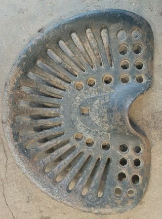 Vintage Antique Western L.  Roller Co.  Farm Tractor Seat Cast Iron Hastings Neb