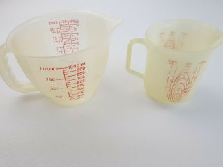 Vintage Tupperware Measuring Cup 2c & 4c 16oz 32oz 2 4 Red Letters 134 1288