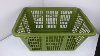 1 - Vintage Rubbermaid Laundry Basket - Avocado Green No.  2965 Rectangular Retro