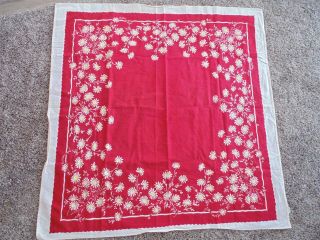 Vtg Red White Cotton Kitchen Tablecloth Queen Anne Indian Head 40x42 Daisies