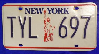 1980s York State Statue Of Liberty License Plate Tyl 697