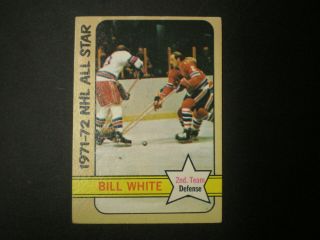 1972 - 73 Topps Nhl Black Hawks Bill White Card 128