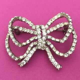 Vintage Art Deco Style Bow Pin Brooch Clear Rhinestone Silver Tone 2 Inches