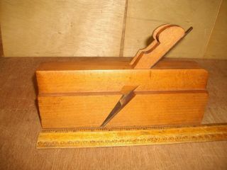 T46 Antique Wood Molding Plane A.  Cumings Boston 1 3/8 Complex Double Blade