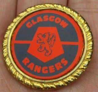 Glasgow Rangers Vintage 1970s Gold Gilt Insert Round Pin Badge Rare Vgc