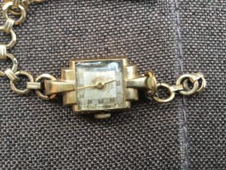 Vintage Art Deco Design 17 Jewel Majex Ladies Watch 9ct Gold Case
