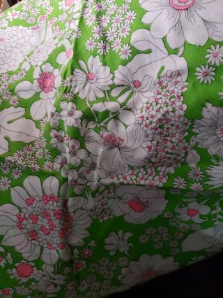 Vintage 60s Floral Cotton Fabric - Bright Green White Pink 38x100