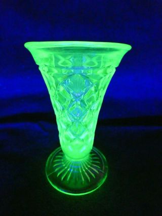 Antique Art Deco Uranium Green Depression Glass Medium Size Flower Vase Diamond