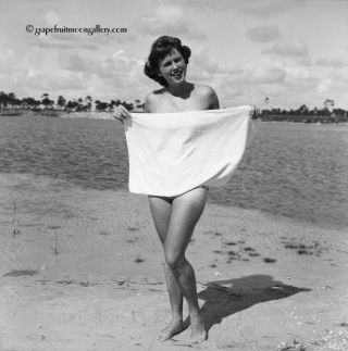 Bunny Yeager 1960s Pin - Up Negative Sexy Brunette Model Peekaboo Beach Towel