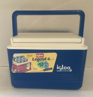Igloo Legend 6 - Pack Lunchbox 4 Quart Cooler Vintage Blue And White Vintage