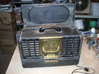 Antique Vintage Zenith Trans Oceanic Broadcast Shortwave Radio