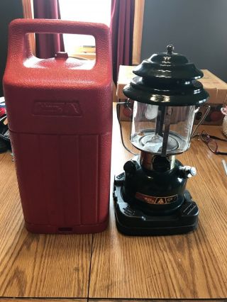 Vintage Green Coleman Lantern Cl2 Model 288 Dated 6 84 With Red Case