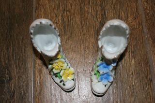 Vintage Pair Porcelain Ceramic Victorian Style Gilded Shoes Slippers w Flowers 2