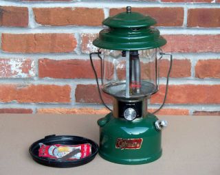 1980 Vintage Coleman Green 220k Double Mantel Lamp Lantern W/tool Cap