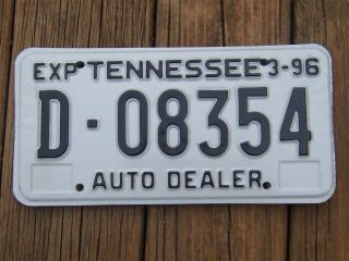 D 08354 = 1996 Tennessee Auto Dealer License Plate Mancave Art