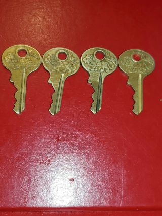 4 Brass Vintage Master Lock Keys With Lion All 2359.