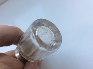 Fine antique silver glass perfume/scent bottle circa 1911 vgc. 2