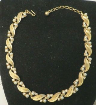 Vintage Trifari Pearl And Rhinestone Brushed Gold Swirl Necklace