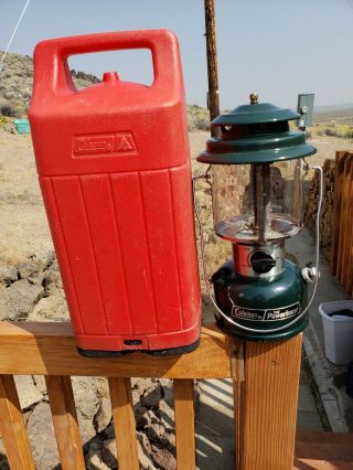 Vintage Coleman Double Mantle Gas Lantern Model 290 Dated 12/86 With Case