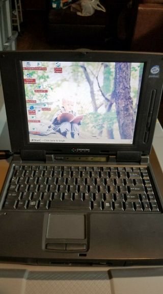 Gateway 2000 Solo P3c Laptop With Win 95