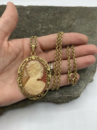 Vintage Whiting And Davis Cameo Necklace And Pendant - Chain