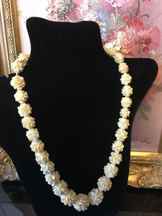 Unusual Victorian Antique Asian ? Carved Bovine Bone Bead Necklace Flower